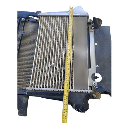Radiador Postenfriador Tolva Isuzu Elf 300 2018-2023 - Negro