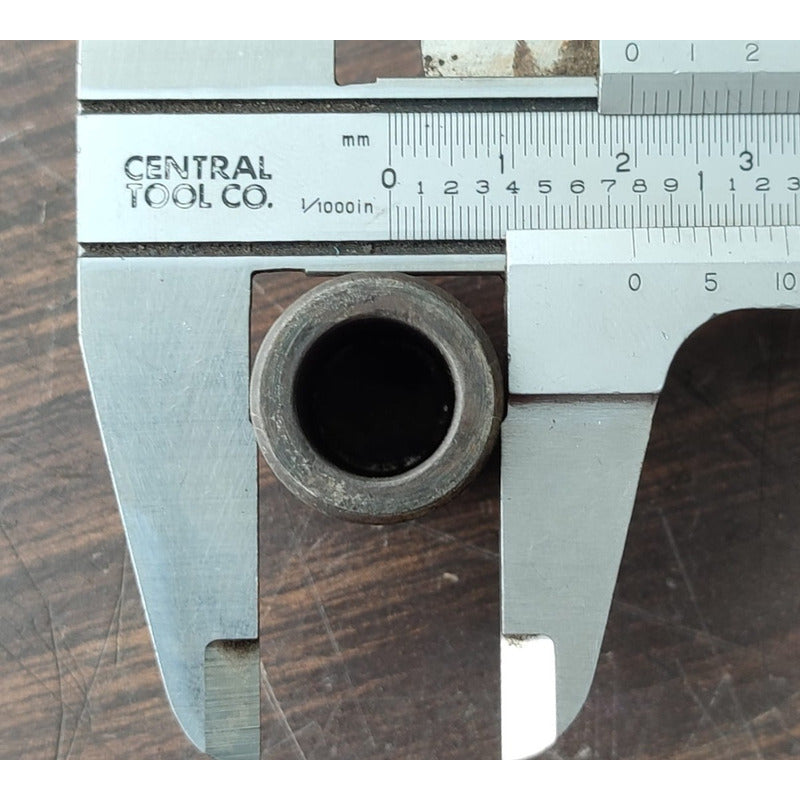 Tornillo Aumento Múltiple Escape Motor Isuzu 4hk1 Elf 450