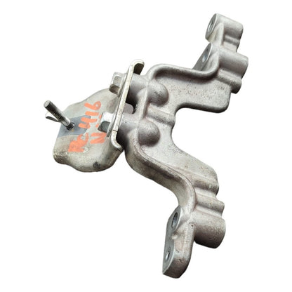 Base Soporte Riel Comun Inyectores Motor Isuzu 4hk1 Elf