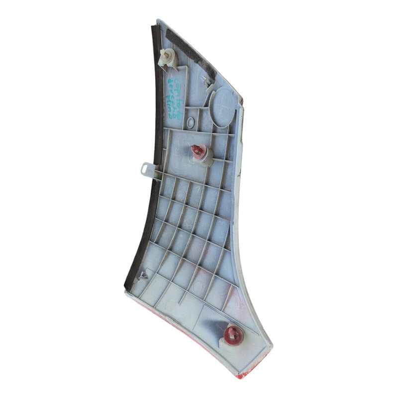 Moldura Lateral Cabina Hino 300 816 716 Copiloto