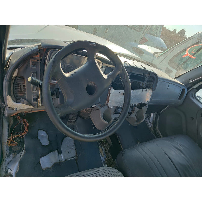 Cabina Cofre Freightliner M2 Año 2007