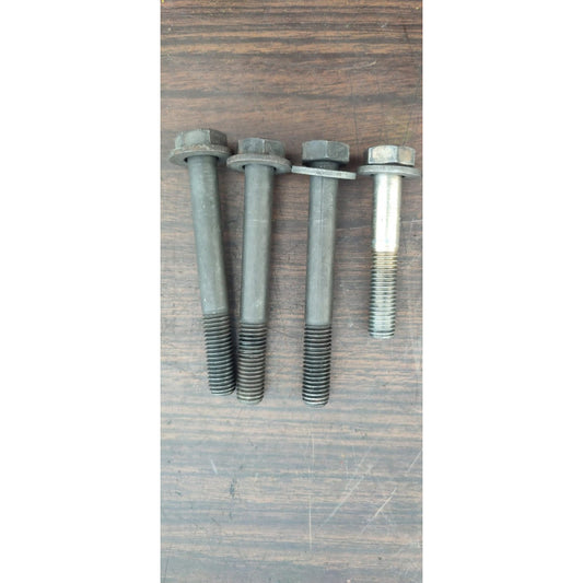 4 Tornillos Soporte Motor Cummins Isb 5.9l Freightliner Fl70