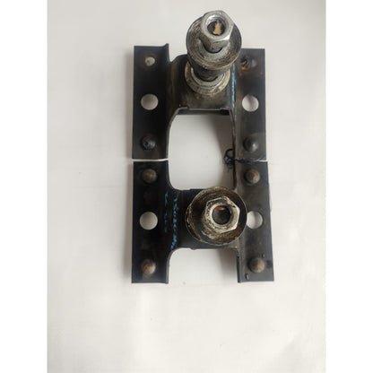 Base Soporte Amortiguador Diferencial Trasero Isuzu Elf 400