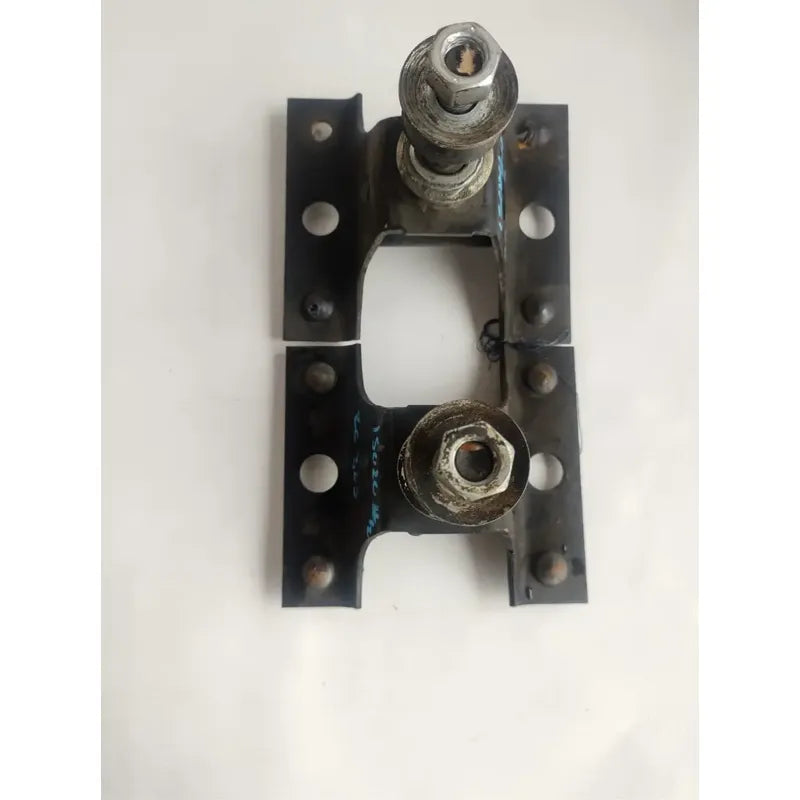 Base Soporte Amortiguador Diferencial Trasero Isuzu Elf 400