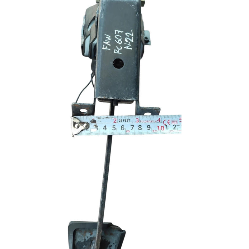 Base Soporte Pedal Clutch Motor Faw 1041