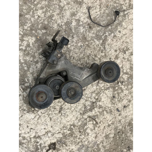 Soporte Alternador Ford Diesel Power Stroke 7.3 Navistar