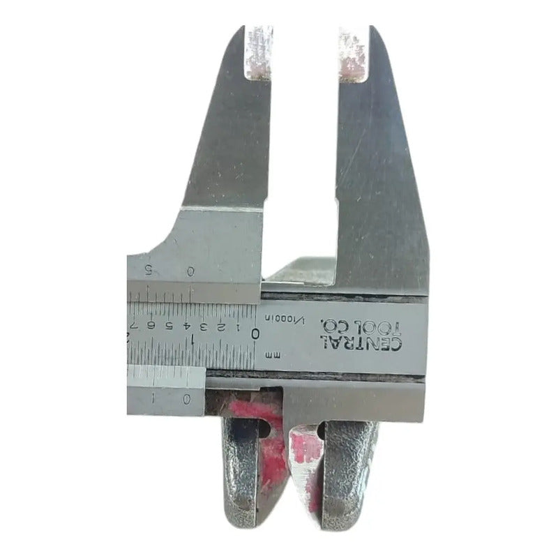 Sujetador Garra Seguro Inyector Motor Thermoking Isuzu 2.2l Negro