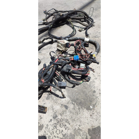 Arnés Conectores Cabina Freightliner M2 Motor Mercedes 904