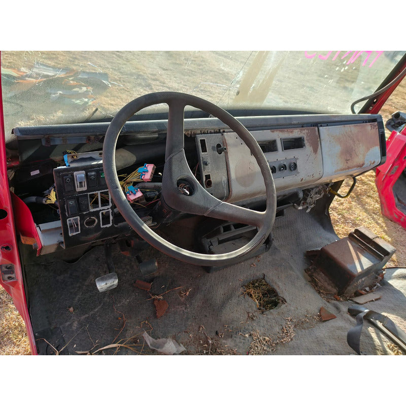 Cabina Fl70 Freightliner Por Partes