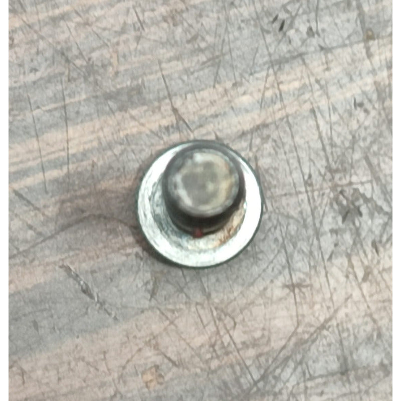 Perno Tornillo Tapa Distribucion Navistar Maxxforce 7.6l Int