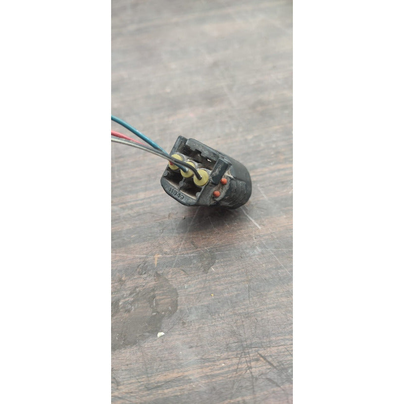 Conector Sensor Arbol Levas Motor Isuzu 450 500