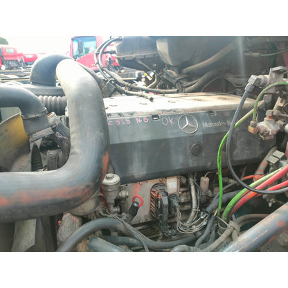 Motor Mercedes Benz Om 906  Arrancando