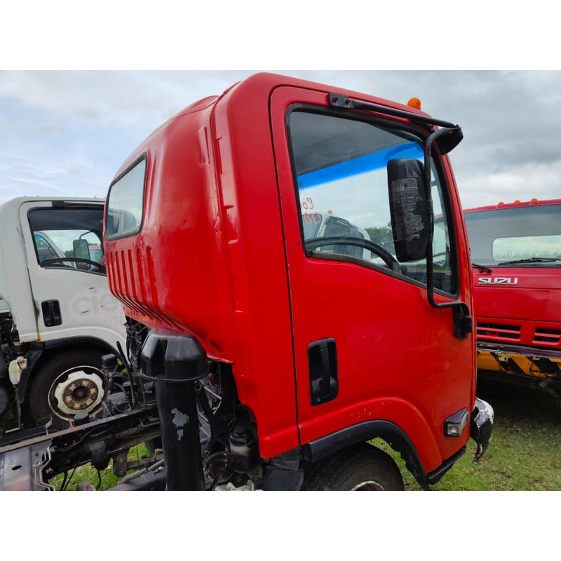 Cabina Isuzu Elf  500 Año 2008