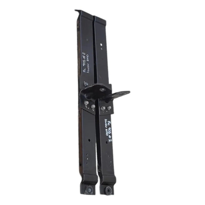 Base Soporte Radiador Isuzu 4hk1 Elf 400 450 500 Par