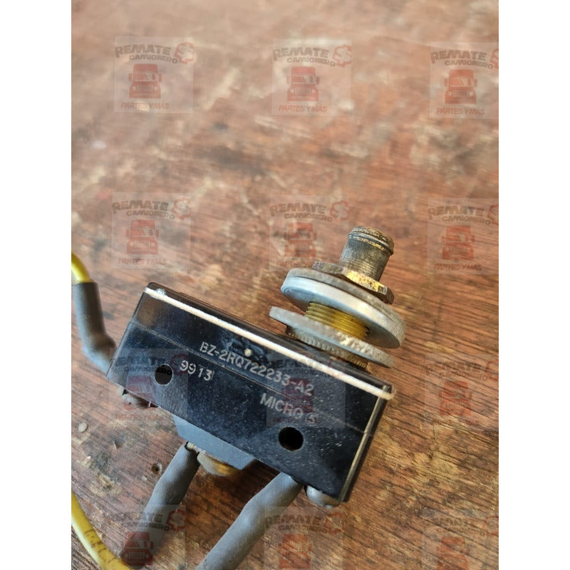Micro Switch Cortador Pedal Clutch Freightliner Fl70