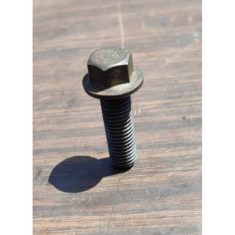 7 Tornillos Base Soporte Motor Navistar Maxxforce 7.6l