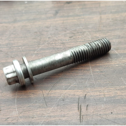 Perno Tornillo Coraza Concha Motor Isuzu 4hk1 Elf 450 500