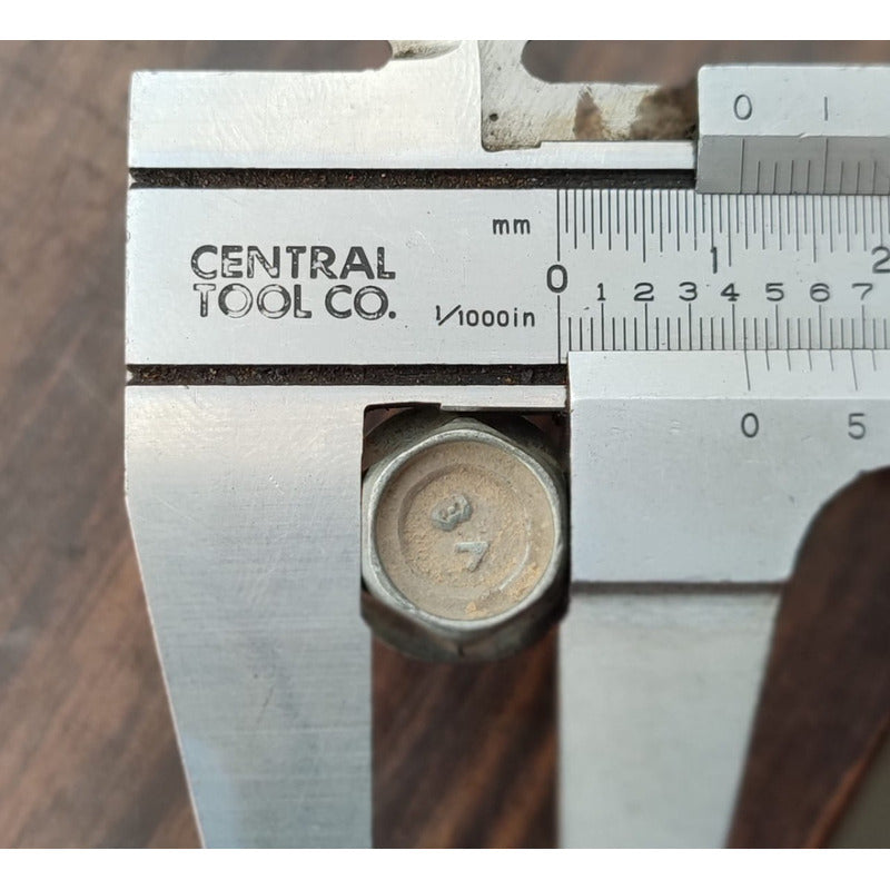 Tornillo Carter Motor Isuzu 4jj1 Elf 300 200 9 Piezas
