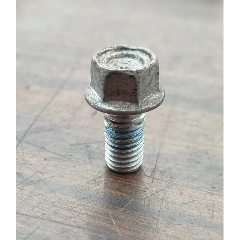 8 Tornillo Tapa Cubierta Transmisión  Isuzu Elf 400 450 500