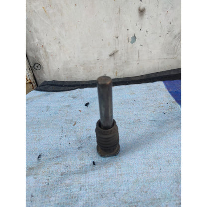 Perno Caliper Mordaza Diferencial Frenos Hino 300 816 Camión