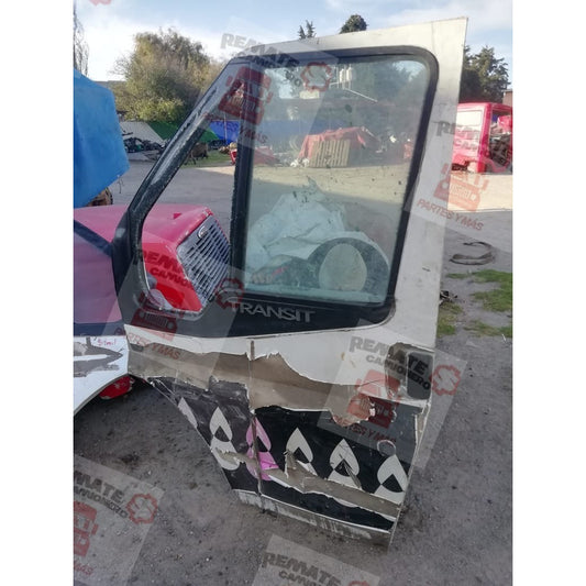 Puerta Izquierda Ford Transit Piloto